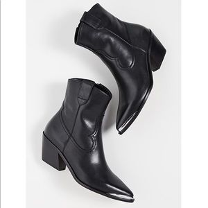 Villa Rouge Yadira Boot